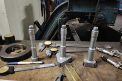 三點式外徑測微器